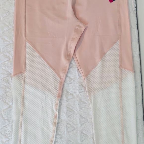 🤍NYL Baby Pink and White Workout Pants-New🤍 - Picture 6 of 9
